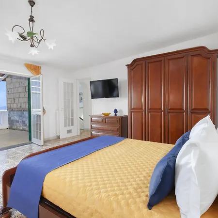 Estate4home - Luisa Jacuzzi And Pool Villa *