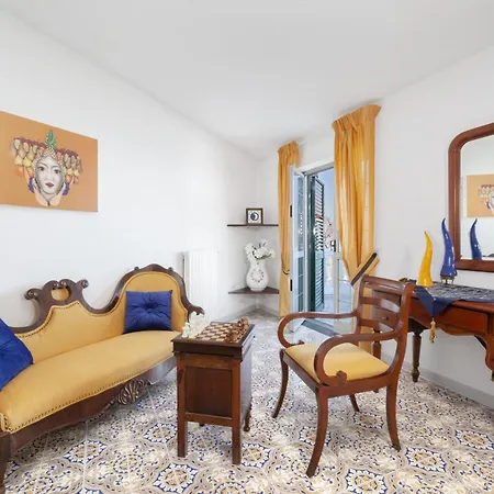 Estate4home - Luisa Jacuzzi And Pool Villa *